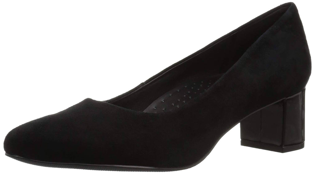 Black Suede Low-Heel Pumps, Size 10 Wide O6033