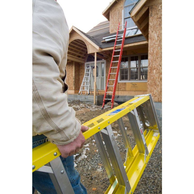 5 ft. Type IAA Fiberglass Step Ladder with Shelf A945443