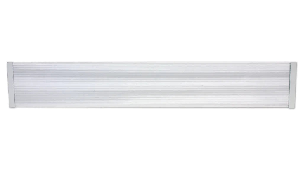 83" 935W 208V White Cove Heater P497