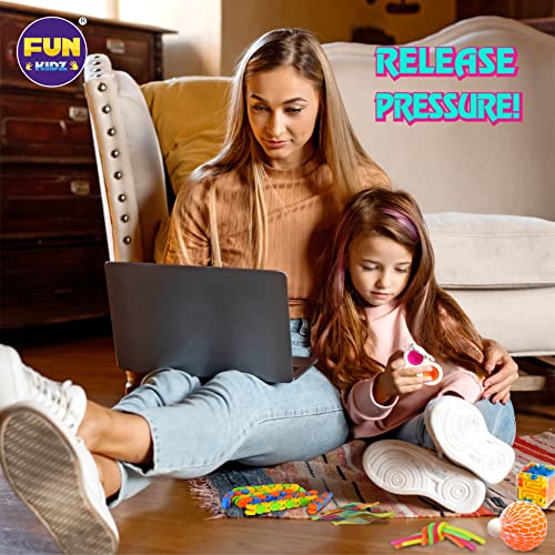 Fidget Toys Pack for Kids 3-12 Z988