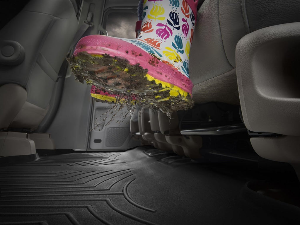 Custom Fit FloorLiners for GMC Sierra / Chevrolet Silverado - 1st & 2nd Row, Cocoa L398276